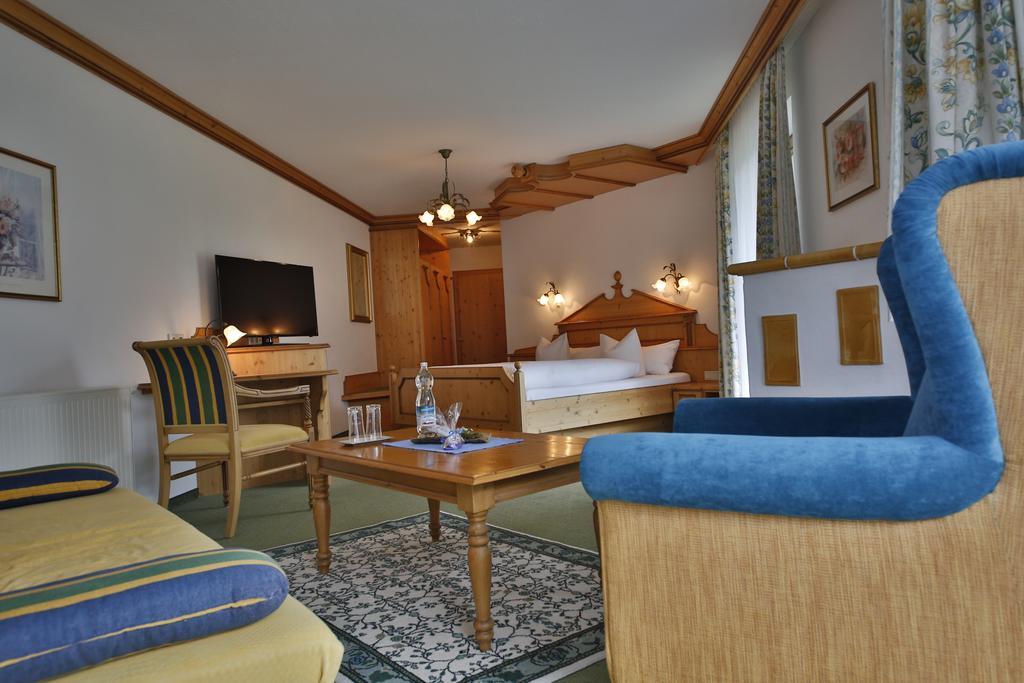 Großes Doppelzimmer