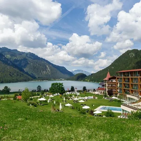 Romantik Resort&SPA Der Laterndl Hof-2